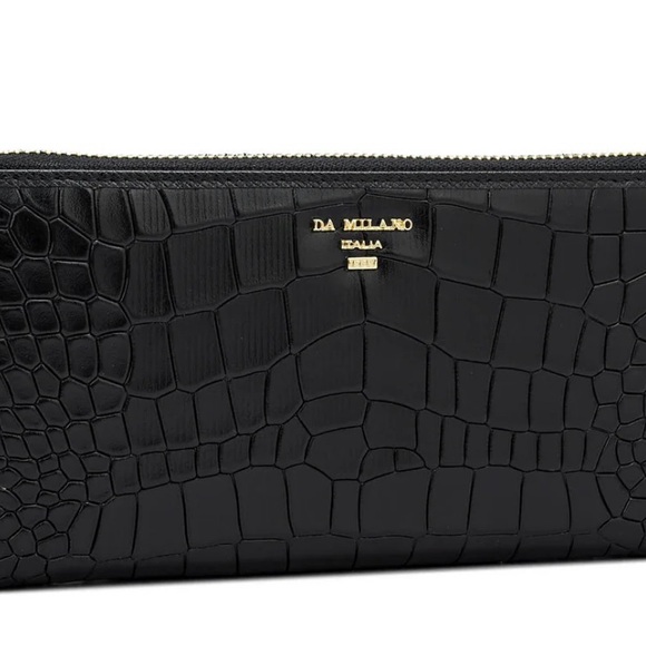 Black Leather Crocodile Embossed Wallet - Picture 4 of 4